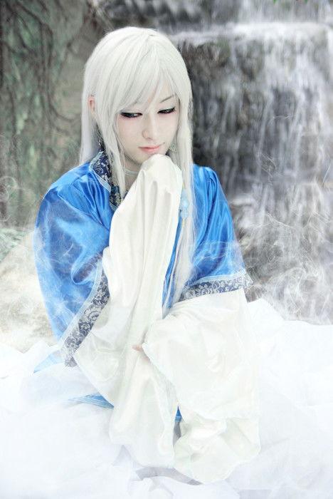 琉璃仙的背景,穿越时空的仙界传奇