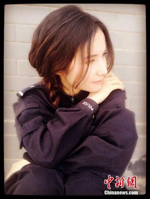 警花生活照,镜头下的忠诚与美丽